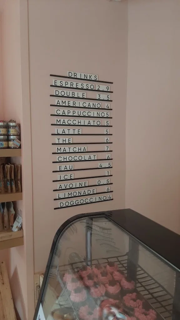 CASA DEL DOGGO • Dog Bakery & Grooming - photo 3