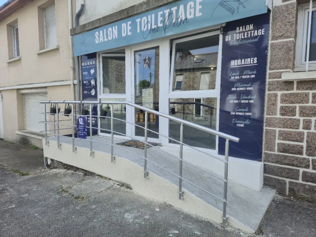 Chez Petra Salon de Toilettage - photo 1