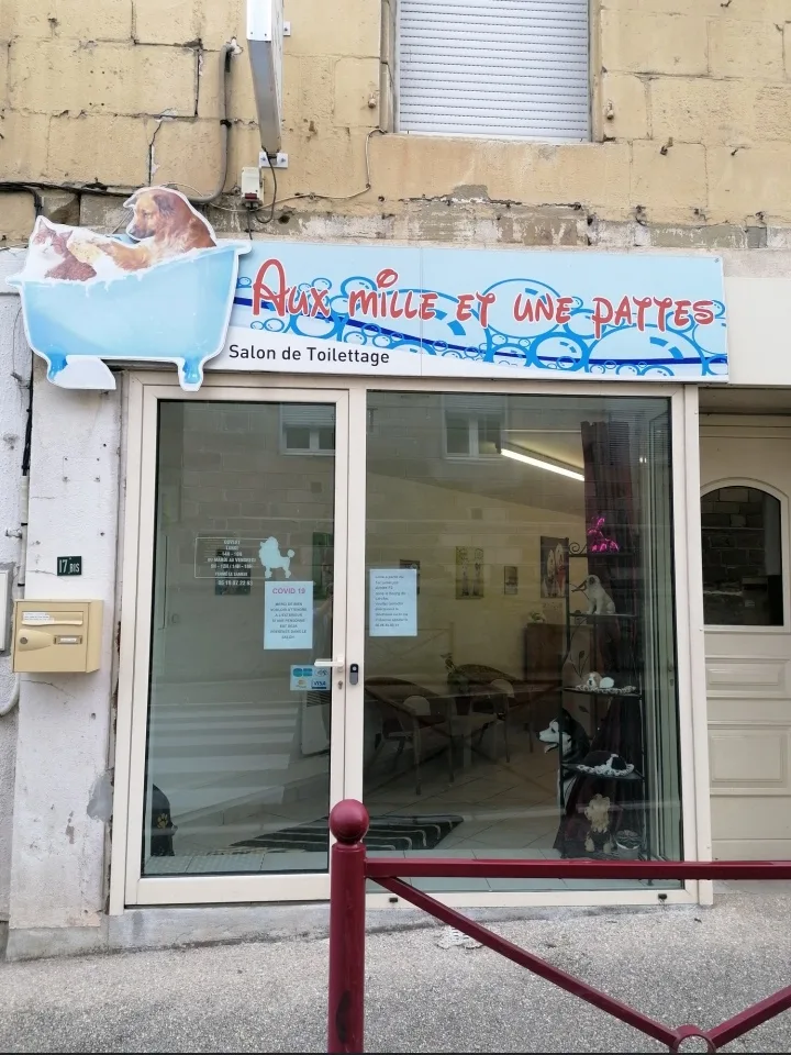 Aux Mille Et Une Pattes - photo 1