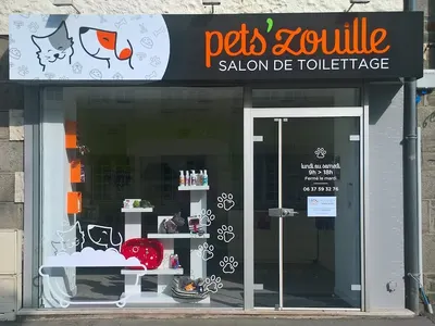 Au Pluto Chic